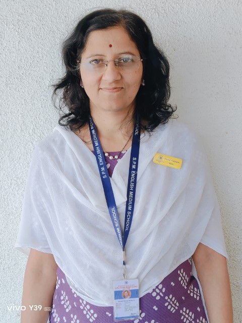 Sonali Manoj Kulkarni